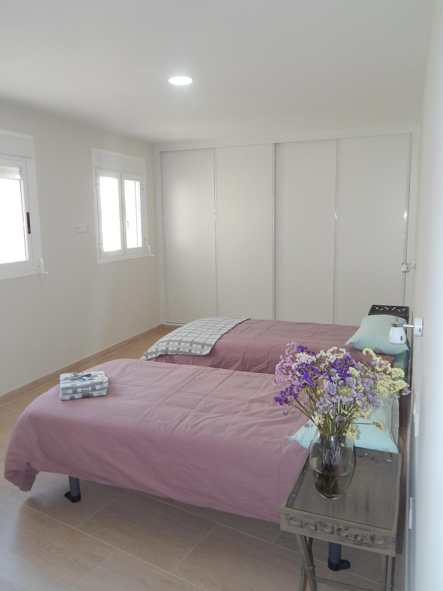 Apartamentos La Rosita Benidorm Exterior foto